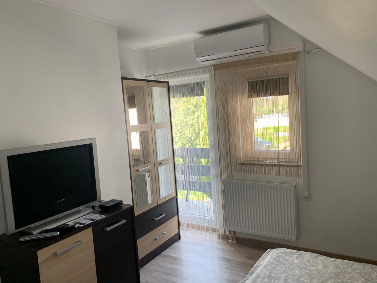 Bük Komo Apartment מראה חיצוני תמונה