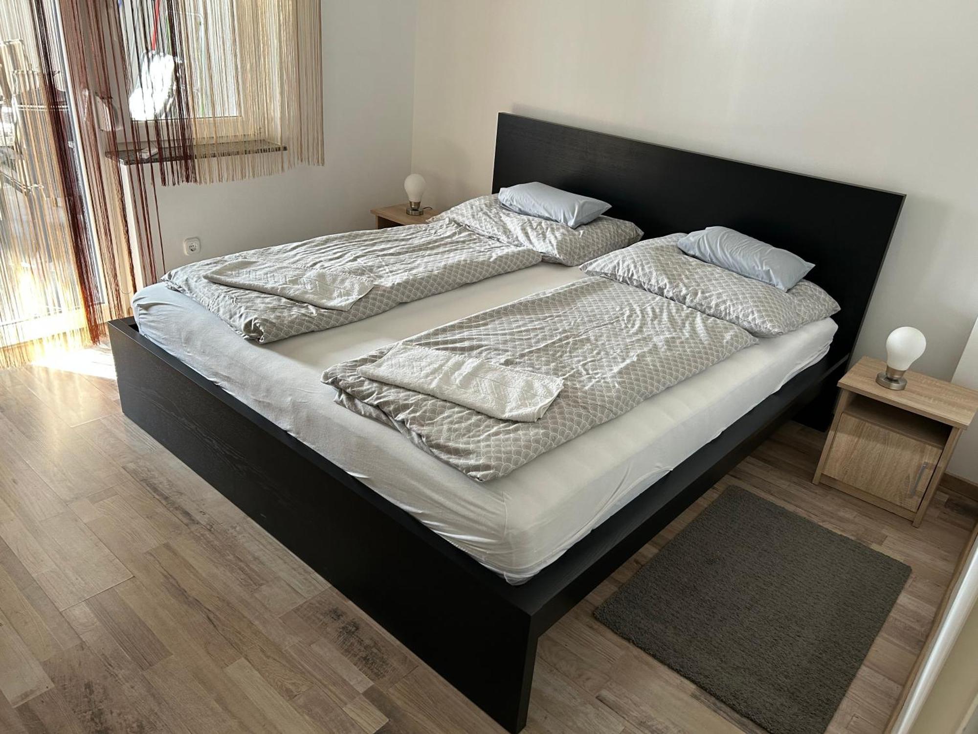 Bük Komo Apartment מראה חיצוני תמונה
