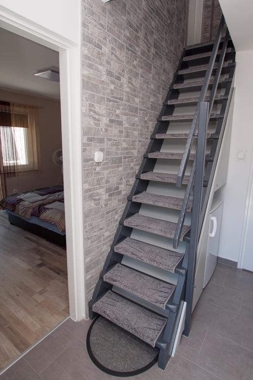 Bük Komo Apartment מראה חיצוני תמונה